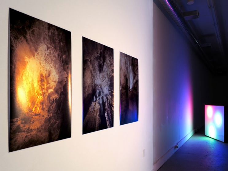 http://c011cd8d-59f8-4246-a1f1-e8aff7b33bf1.mirunadragan.com/files/gimgs/th-27_GGallery_Metallic&Lightbox-site.jpg